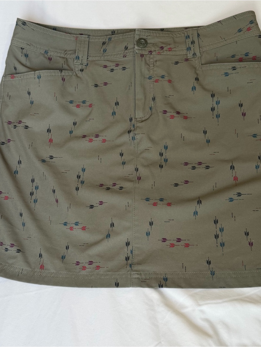 Eddie Bauer Olive Mini Skirt with Multicolor Arrow Motif